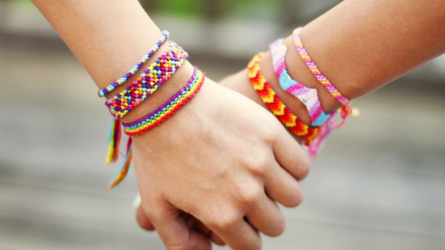 Friendship_Bracelets.jpg