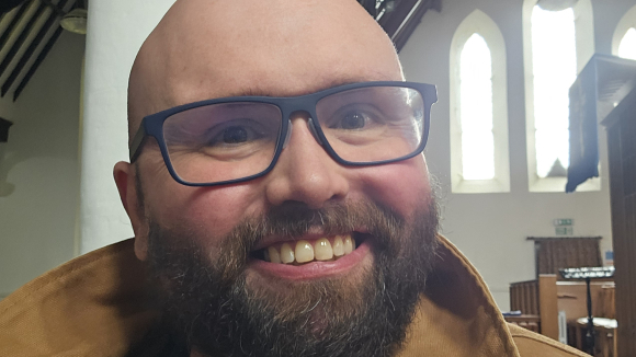 Daily Worship Writer - Dan Harper on Phones