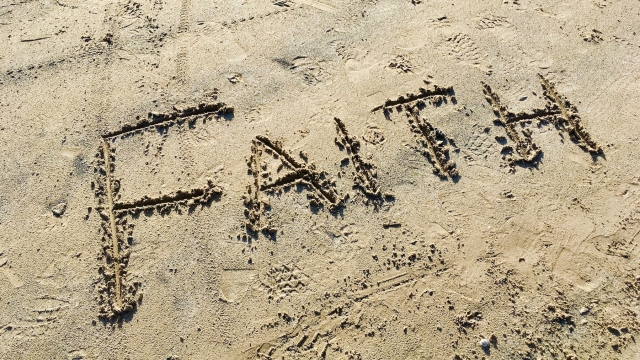 beach_writing_faith