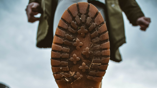 boot_sole_stepping_unsplash