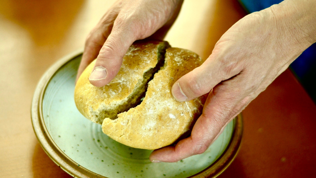 breaking_bread