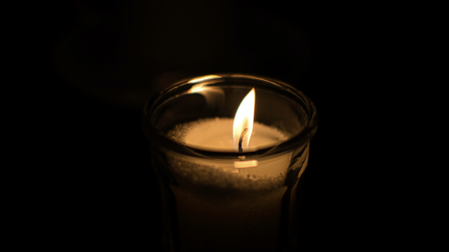 candle_darkness_flame_unsplash