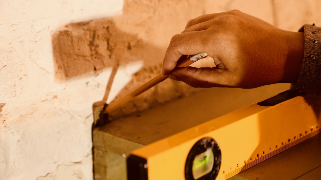 carpentry_tools_close_up