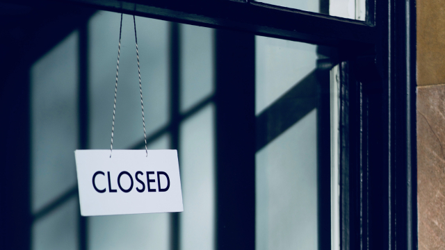 closed_sign_window_unsplash