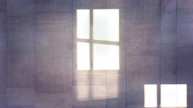 cross_sunlight_shadow_unsplash