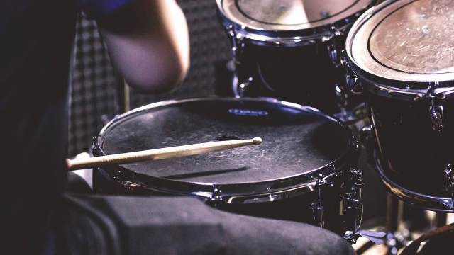 drumkit_drummer