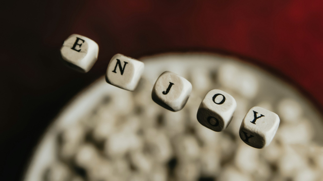 enjoy_letter_blocks_unsplash