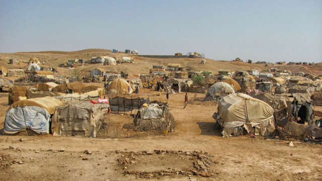 eritrea_refugee_camp