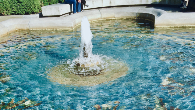 fountain_berlin_tiles