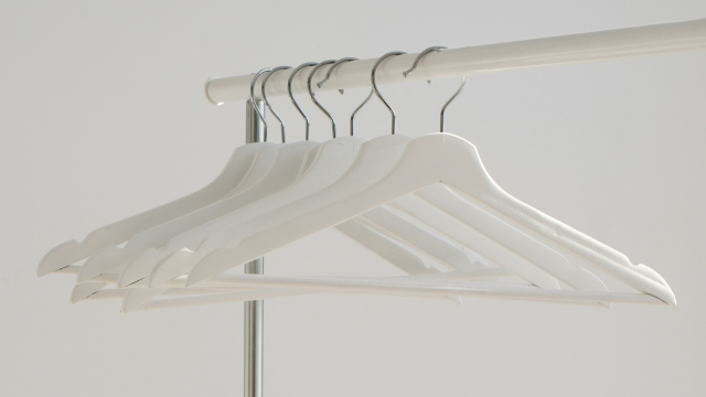 hangers_rail_clothes_unsplash