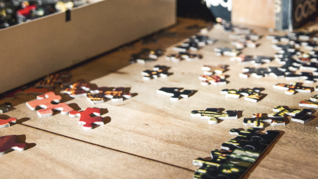 jigsaw_puzzle_pieces_unsplash