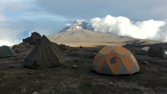 kilimanjaro_tents