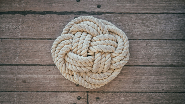 knotted_rope_knots_nautical_unsplash