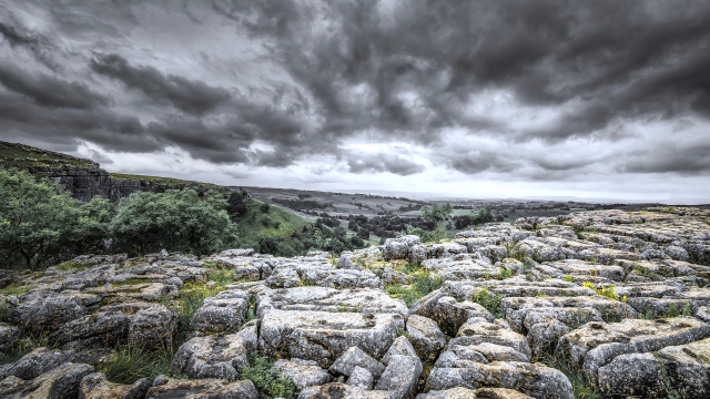 malham_cove_limestone