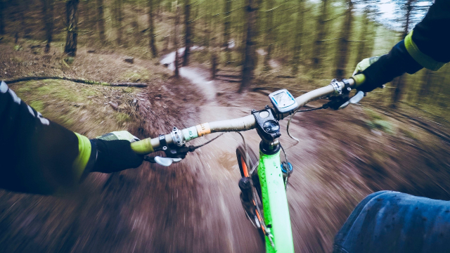 mountain_biking_downhill