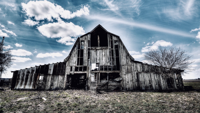 old_stable_barn