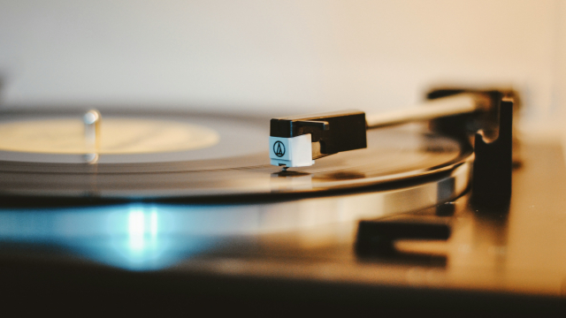 record_player_turntable_stylus_vinyl_unsplash
