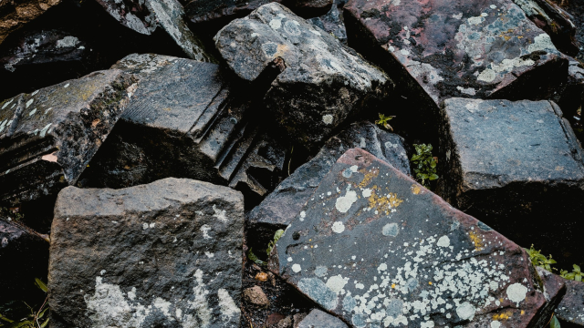 rubble_ruin_masonry_unsplash