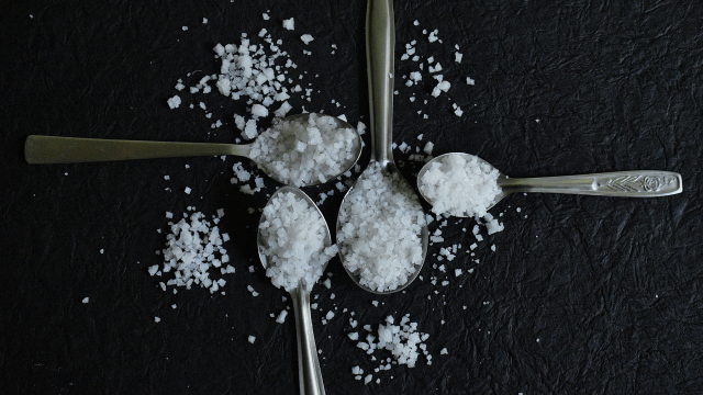 salt_teaspoons_cooking_unsplash
