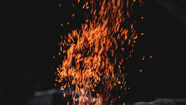 sparks_flame_fire_unsplash