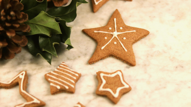 star_biscuits_christmas_unsplash