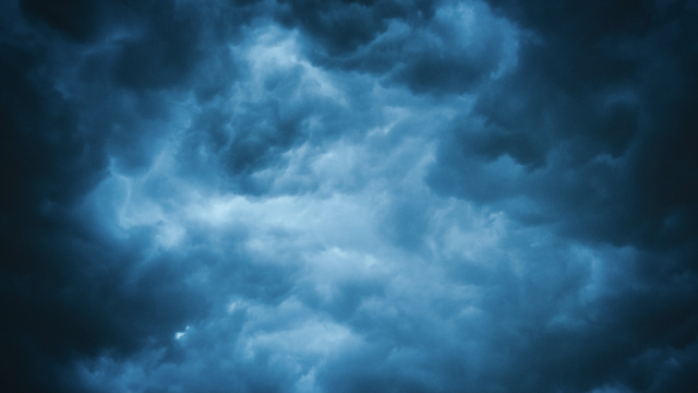 stormy_clouds_blue_unsplash