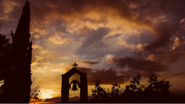 sunset_clouds_bell_cross