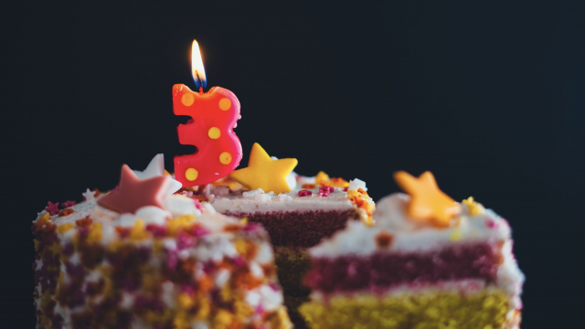 three_birthday_candle_cake_unsplash