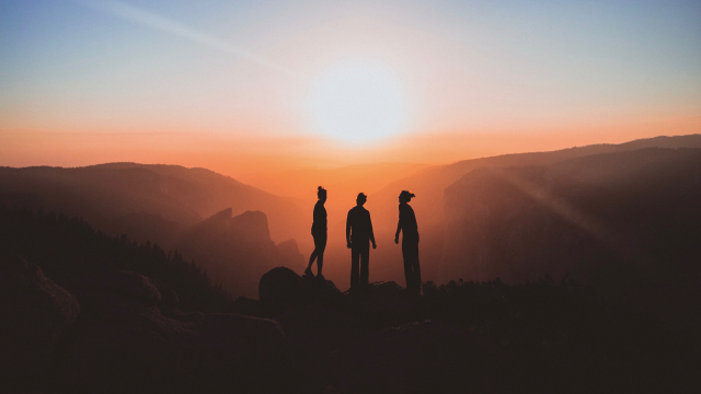 three_silhouettes_desert_unsplash