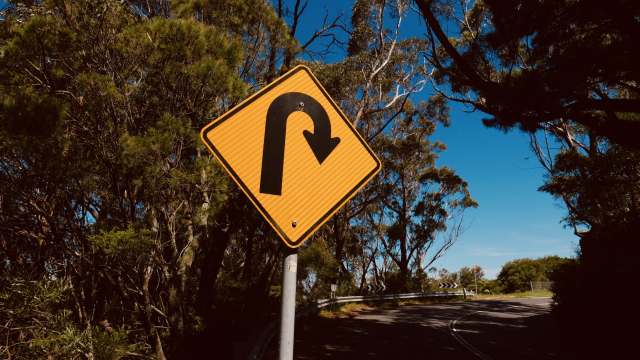 u-turn_sign_road_unsplash