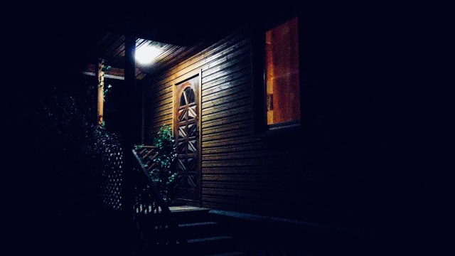 veranda_porch_light