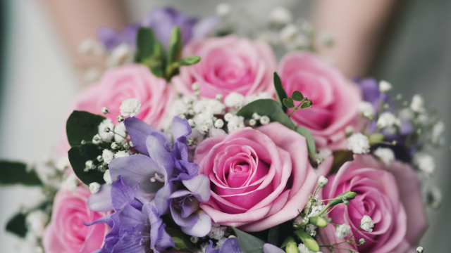 wedding_bouquet_flowers_unsplash
