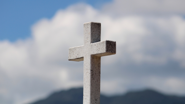 white_cross_unsplash